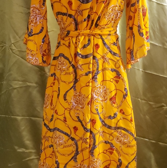 Homemade Island dress - Picture 2 of 5